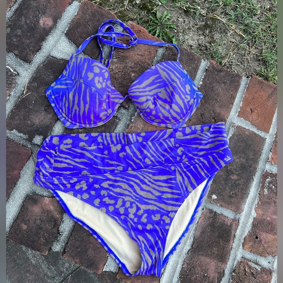 Victoria's Secret Other - Victoria's Secret bikini size 38C